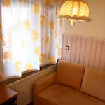 Haus Hubertus Отель Бад-Петерсталь-Грисбах