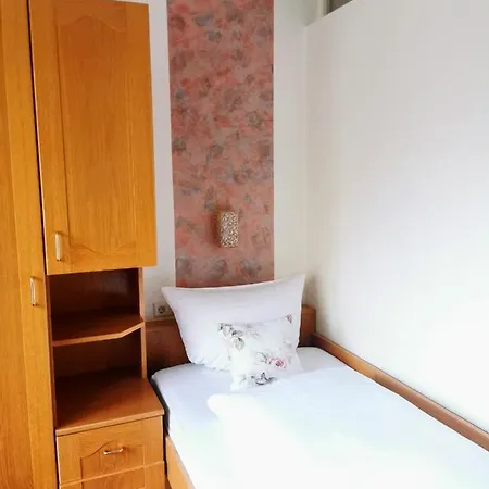 Hotel Haus Hubertus 3*