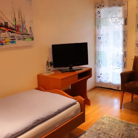 Haus Hubertus 3*