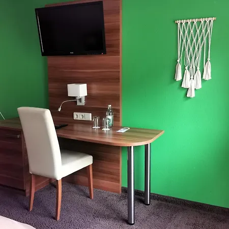 Hotel Haus Hubertus 3*